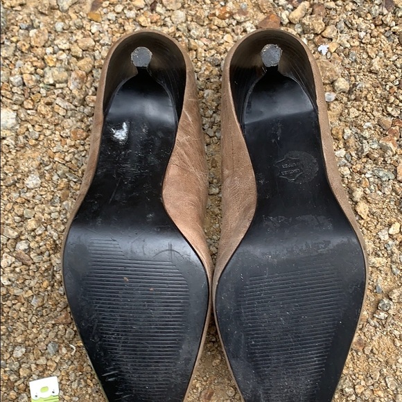 Steve Madden tan low heeled pump size 8 - Picture 4 of 7
